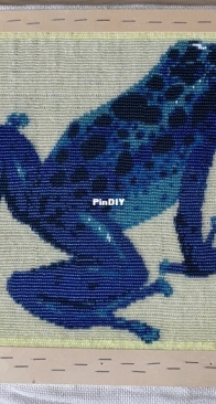 Frog beadswork