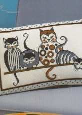 Permin of Copenhagen 83-7846 - Cats Cushion Front
