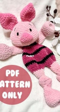 Amigurumka - Olena Sydorenko - piglet comforter