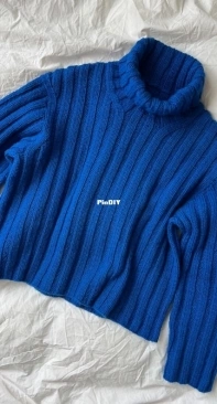 Hazel Sweater  by PetiteKnit - Mette Wendelboe Okkels - English
