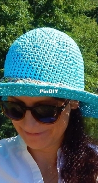 art by Kleinesu Feines / Kleines and Feines - Jeanette Stark -  Grace City Hat