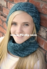 Herringbone Cowl by Christine Guest