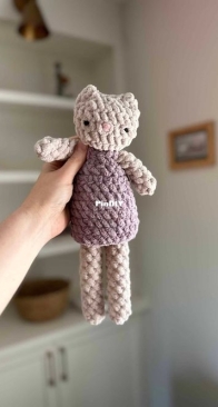Oak and Marlow - Jocelyn Elizabeth - Fable Collection Plush Jolene Kitty