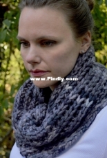 Autumn Sunset cowl by Makenzie Alvarez-Free