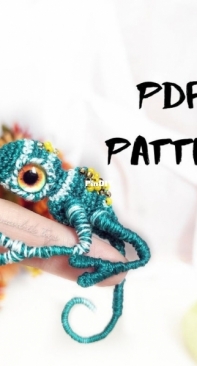 Mavdrik Toys - Kristina Mavdrik - Chameleon brooch - English