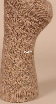 Nemesis Socks by Maureen Foulds