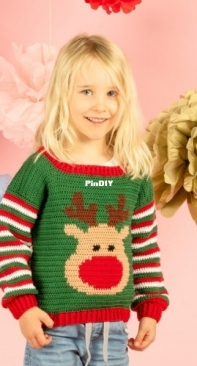 Hobbii Design - Crafty Maz Designs - Mary Etheridge - Reindeer Kids sweater - Free