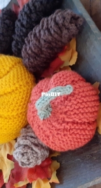 A few things I made for fall.