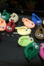 Crochet mini booties keychain gifts for Oman National Day in girls school