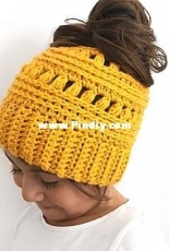 Mermaid Hooked - Ariel Rivera - The Bailey Beanie