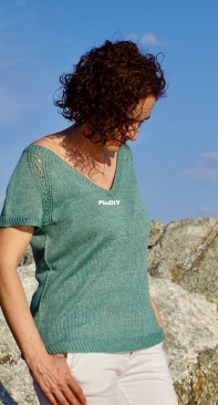 Moonlight Shadow by Annalisa Dione - English