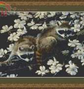 Kustom Krafts 99597 Dogwood Hideout - Raccoons