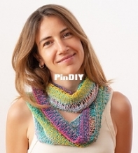 Dokuma Cowl by Catherine Salter Bayar