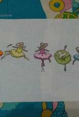Bothy Threads - Row of Sugar Plum Mice