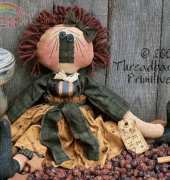 Threadbare Primitives - Belinda and her Bee Necklace
