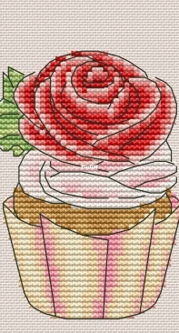 Rose Cupcake by Alexandra E. / Alexandra Gurovskikh