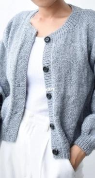 Cardigan No. 8 - Thao Nguyen - Daisy And Peace