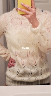 White pullover