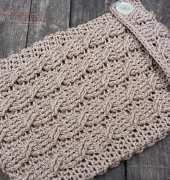 Stace Clement - Cabled iPad Sleeve - Free
