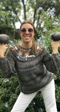 Ambientes en Crochet - Lizzie Cairo - Sweater Alba - Spanish