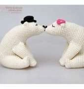 Stuff The Body - Natalia Osinska - No 17 Kissing Bears