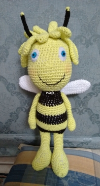 amigurumi  bee