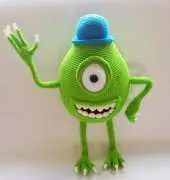Laila Saide. Crochet Monster. English