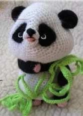 Little Owls Hut -  Svetlana Zabelina -  Panda Bai Yum White Cloud - Translated