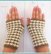 Charmed By Ewe - Janaya Chouinard - Bow WOW Wristers