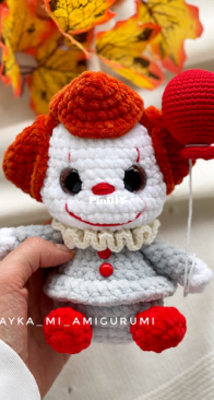 Zayka mi Amigurumi - Miranda Ayvazyan (Steshakova) - Clown - English - Translated