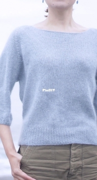 Ui Sweater by Noriko Ichikawa - English