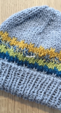 Slippy Scrappy Stripy Hat by Arianna Soloway-Free