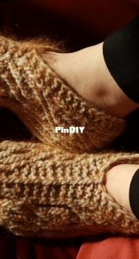 Wisp Slippers by Kerri Blumer