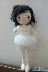 Unknown designer- Lovely Doll with White Dress - Turkish Translated - Free
