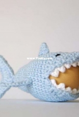 Spring Fresh - Shark Egg Cozy
