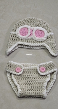 Newborn aviator costume