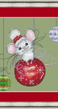 Mouse On The Ball by Lena Averina