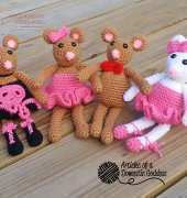 Meeky Mouse Amigurumi by Articles of a Domestic Goddess