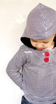 Heidi and Finn - Urban Unisex Hoodie - Sizes 6y-12y