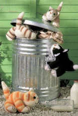 Four Knitted Cats by Kath Dalmeny - Free