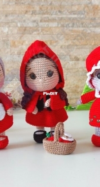 Ateliê Diana Ducheiko - Diana Regina do Carmo Ducheiko - Little Red Riding Hood -  EBook Chapeuzinho Vermelho - Portuguese