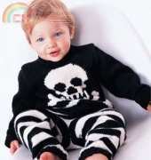 Shiri designs, Knit 1 - Pirates Cutie Jolly Roger Baby Set