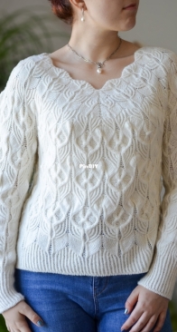 Erla DK Sweater by Valentina Bogdanova