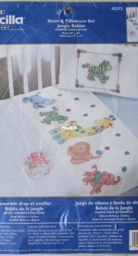 Bucilla 43272 Jungle Babies Sheet and Pillowcase Set (Stamped cross stitch)
