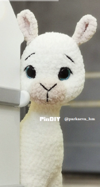 Parkaeva HM - Easy Crochet Love - Anastasia Parkaeva - Llama - English Translated