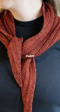 Rib and Rust Scarf by Annemiek de Bruin - Free