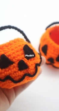 Stringy Ding Ding - Olive - Pumpkin Treat Bag - Free