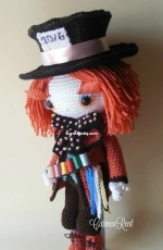 Carmen Rent - Maria del Carmen Renteria - Mad Hatter