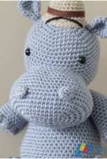 Hello Yellow Yarn - MJ Carlos - Harvey Hippo