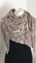 Lily Shawl by Sanne Kalmbacher-English,German-Free